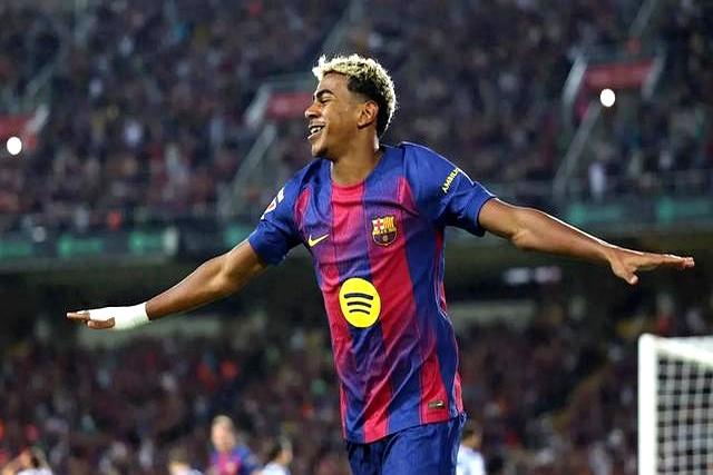 关于莱万多夫斯基新星出色防守表现惊艳,切尔西未来可期!的信息 关于莱万多夫斯基新星出色防守表现惊艳,切尔西未来可期!的信息