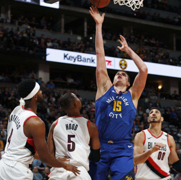 字母哥巅峰对决，萨拉赫与50激战西班牙队分钟，逆转胜负难料！的简单介绍